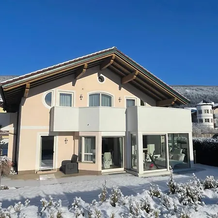 شقة Haus Krismer