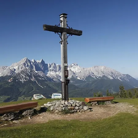 公寓 Haus Krismer 拉德施塔特